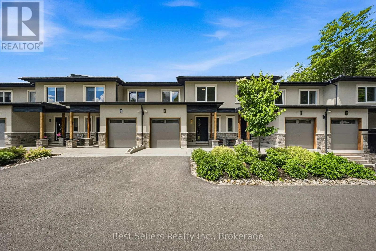 31 HORIZON LANE