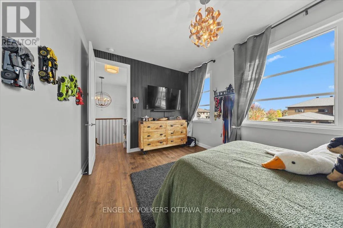 348 ST-TROPEZ STREET