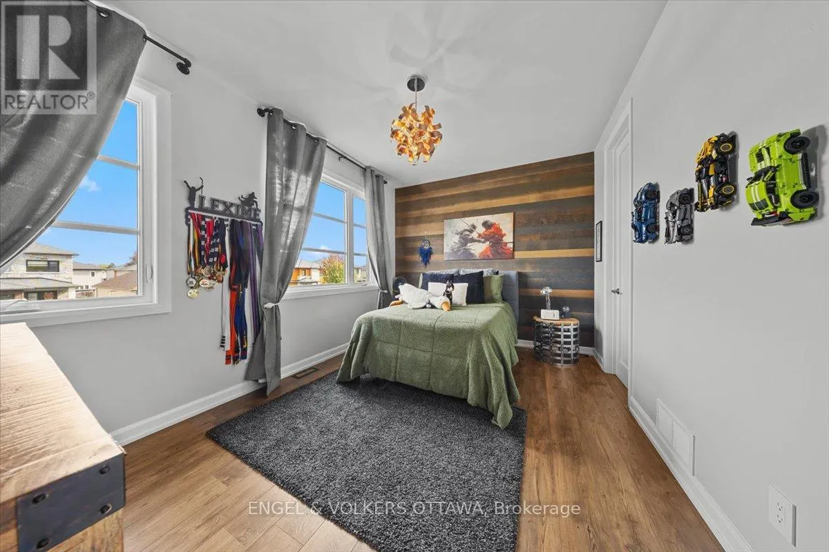 348 ST-TROPEZ STREET