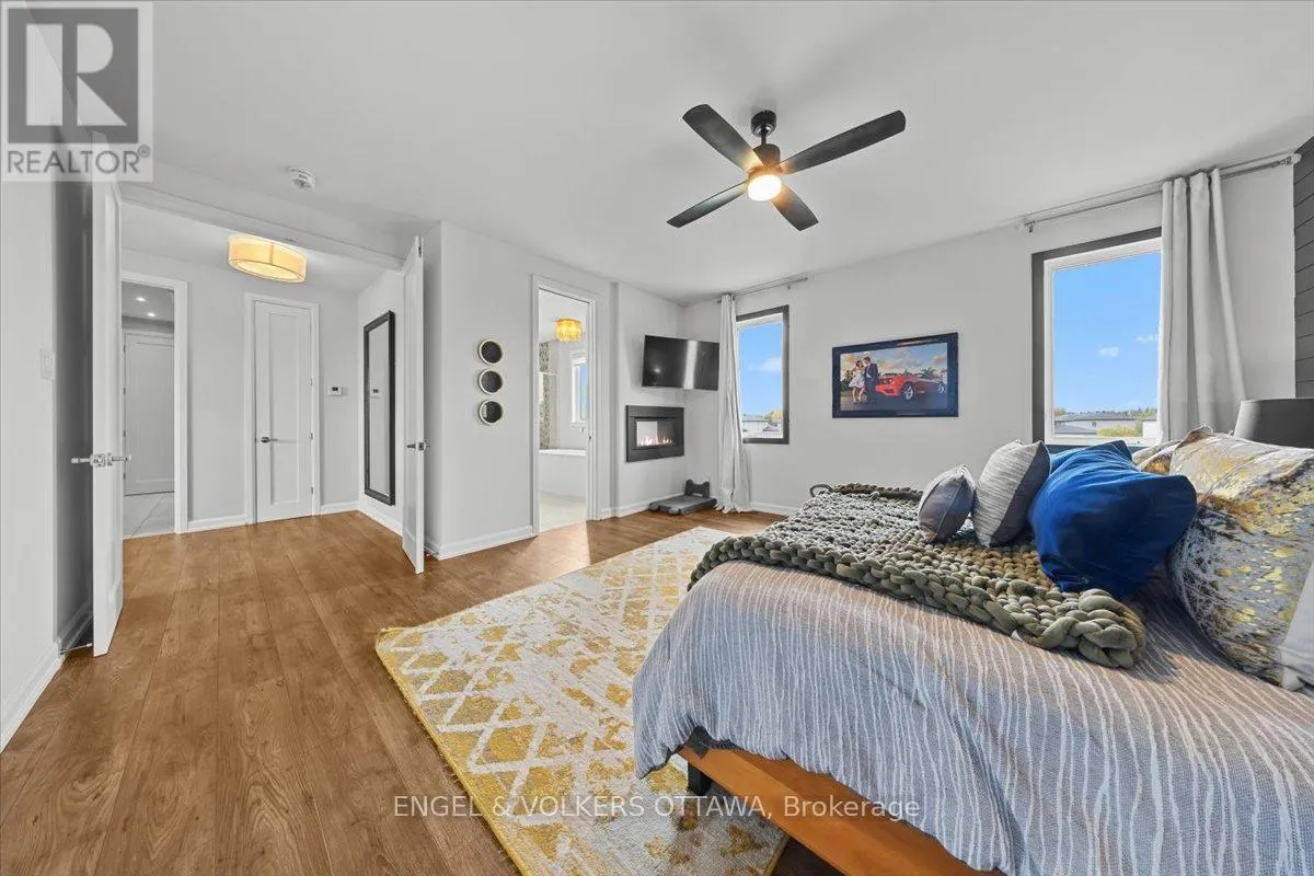 348 ST-TROPEZ STREET