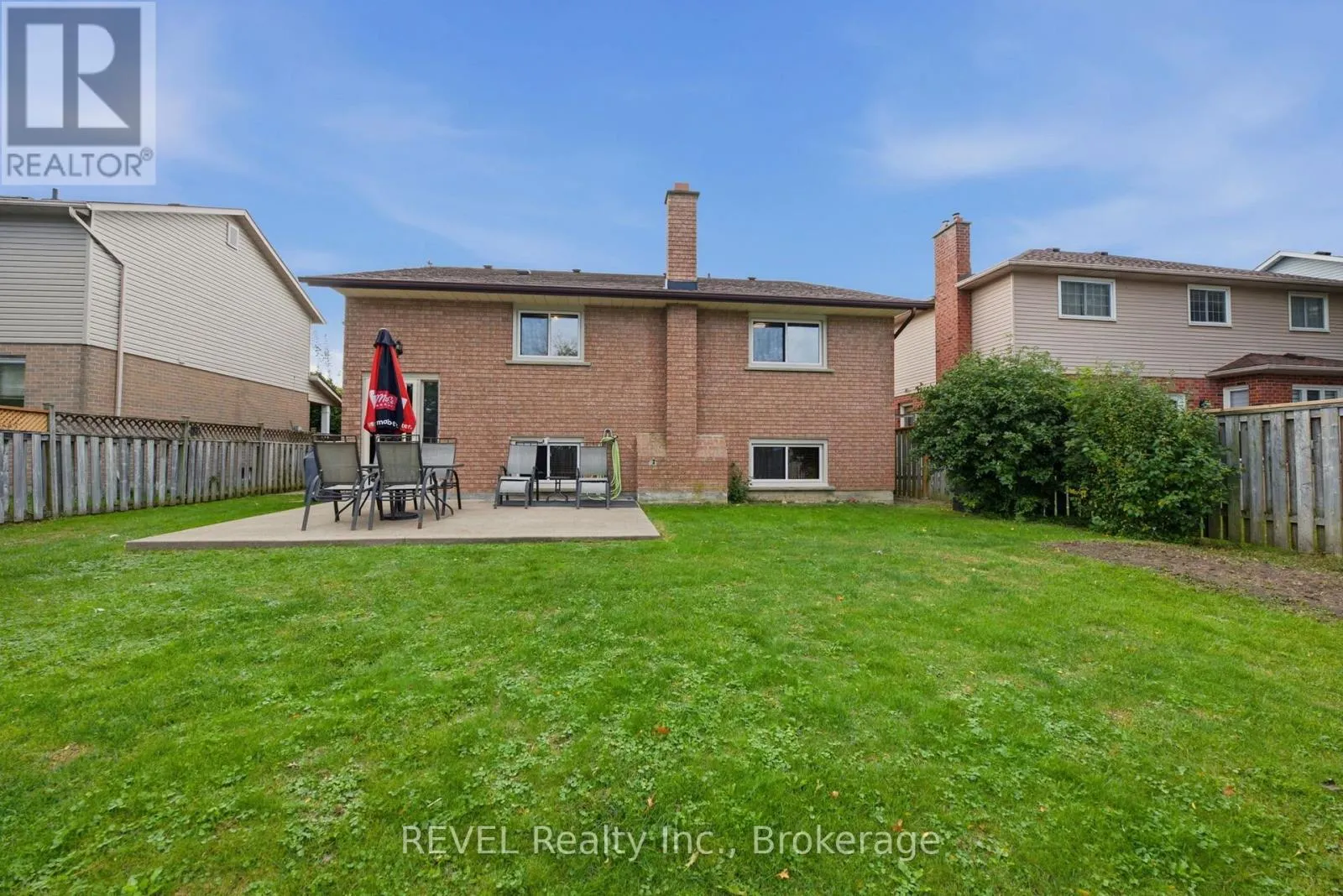 10 MICHELLE DRIVE