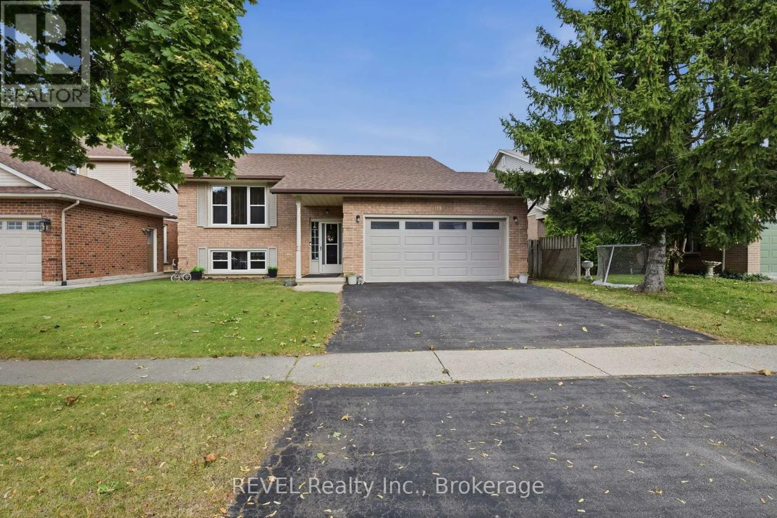 10 MICHELLE DRIVE
