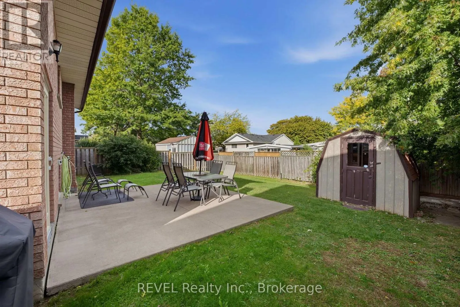 10 MICHELLE DRIVE