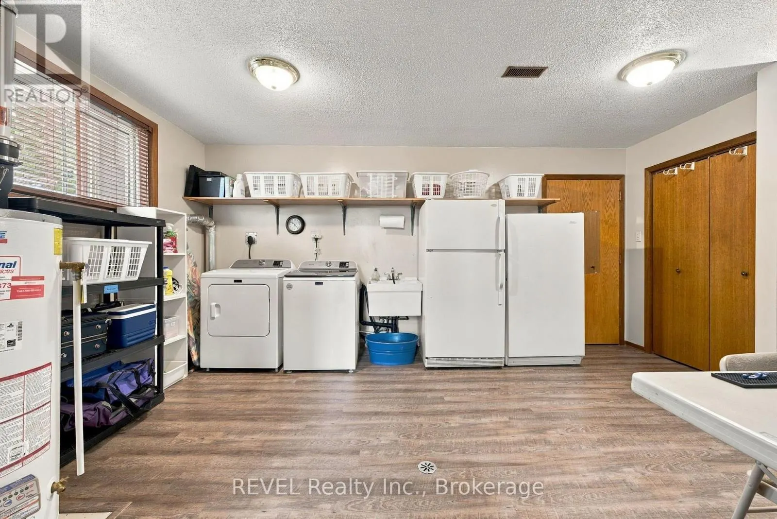 10 MICHELLE DRIVE