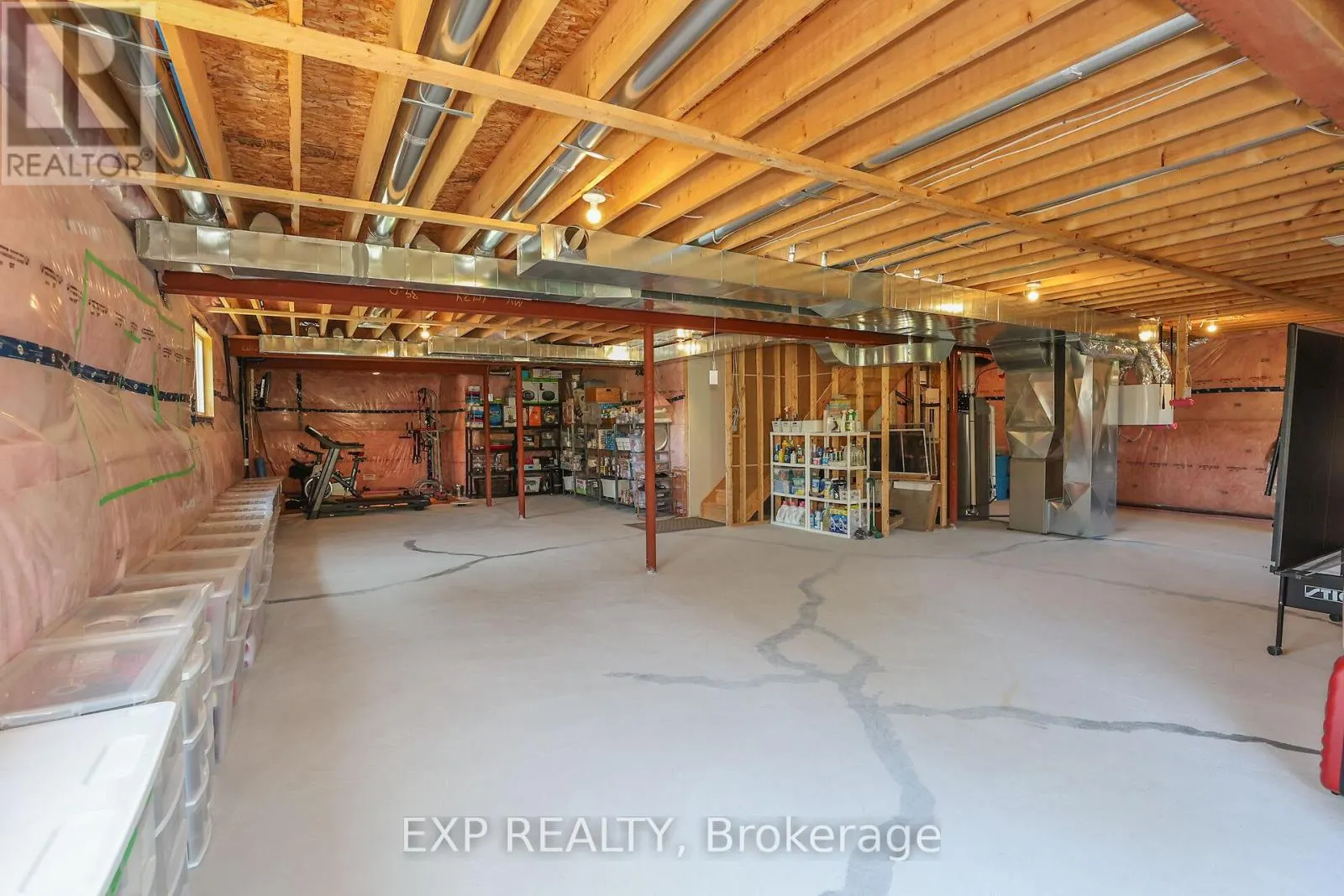 3608 CAROLINIA COURT