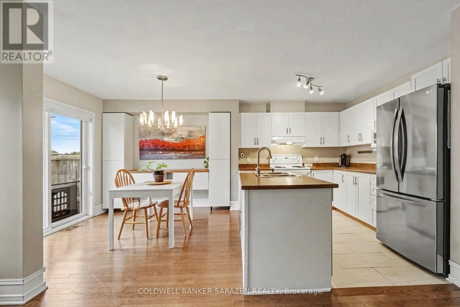 5 BARNSTONE DRIVE