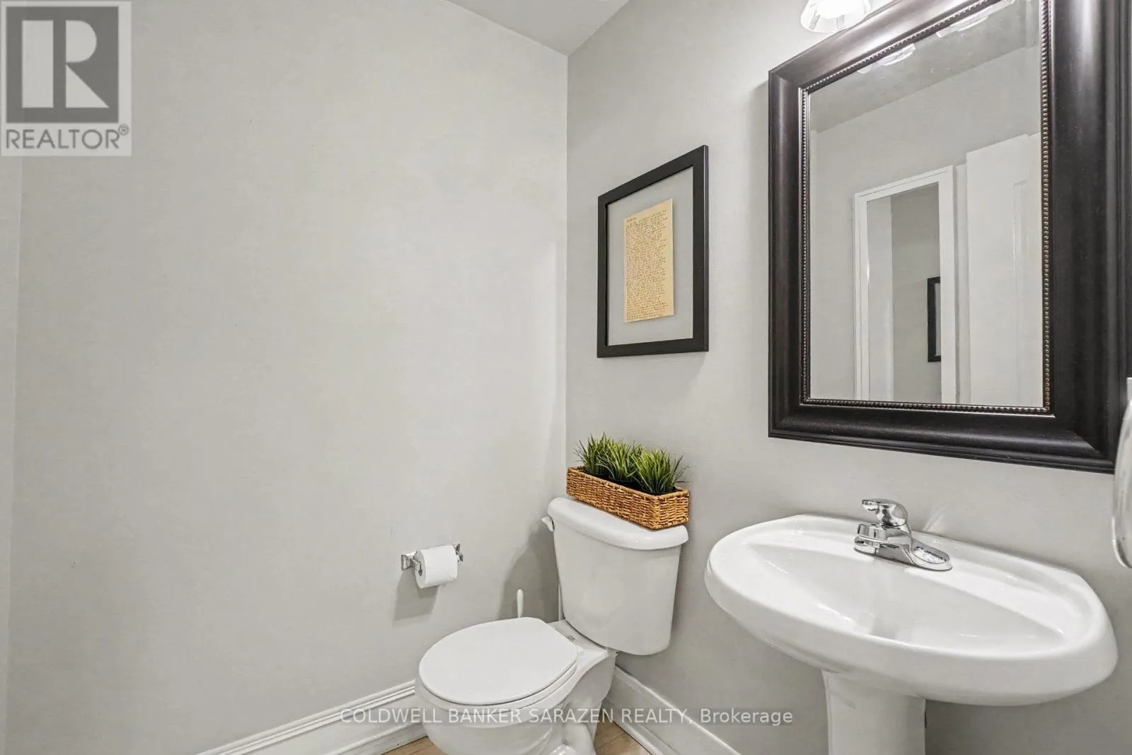 5 BARNSTONE DRIVE