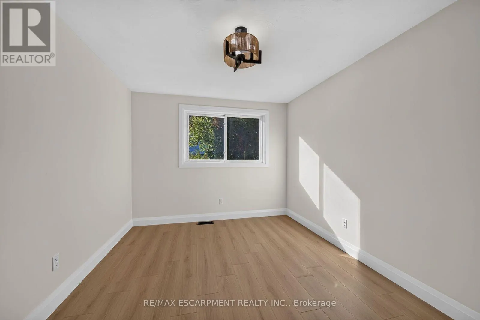 100 MARCELLA CRESCENT