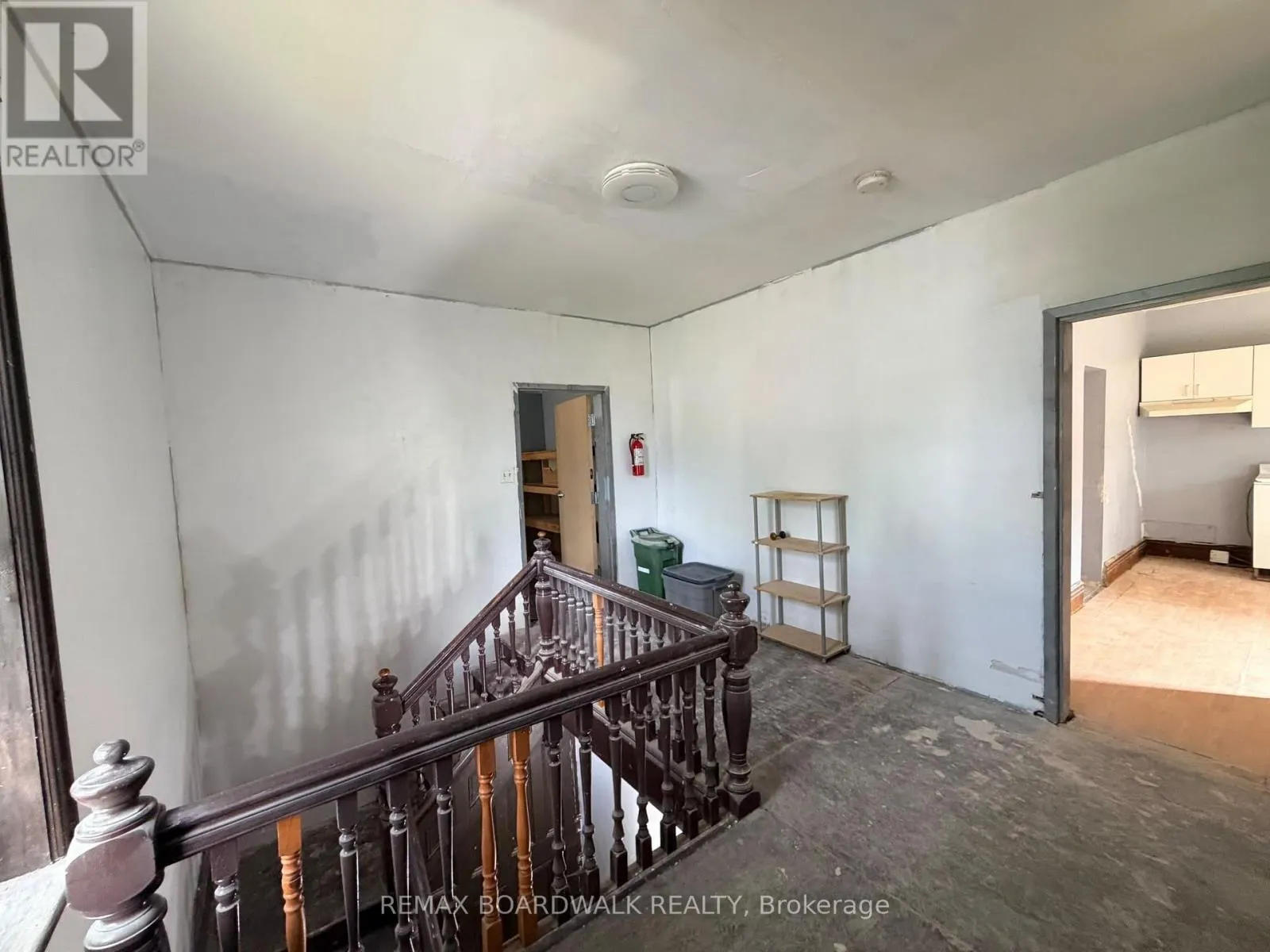 205 FIRST STREET E