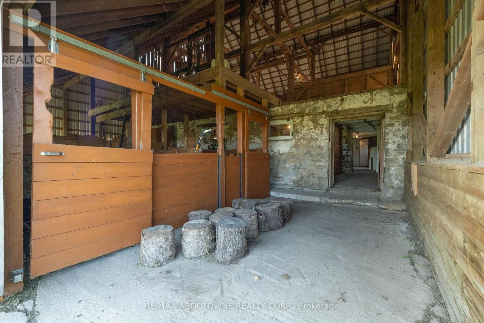 3276 GOVERNORS ROAD