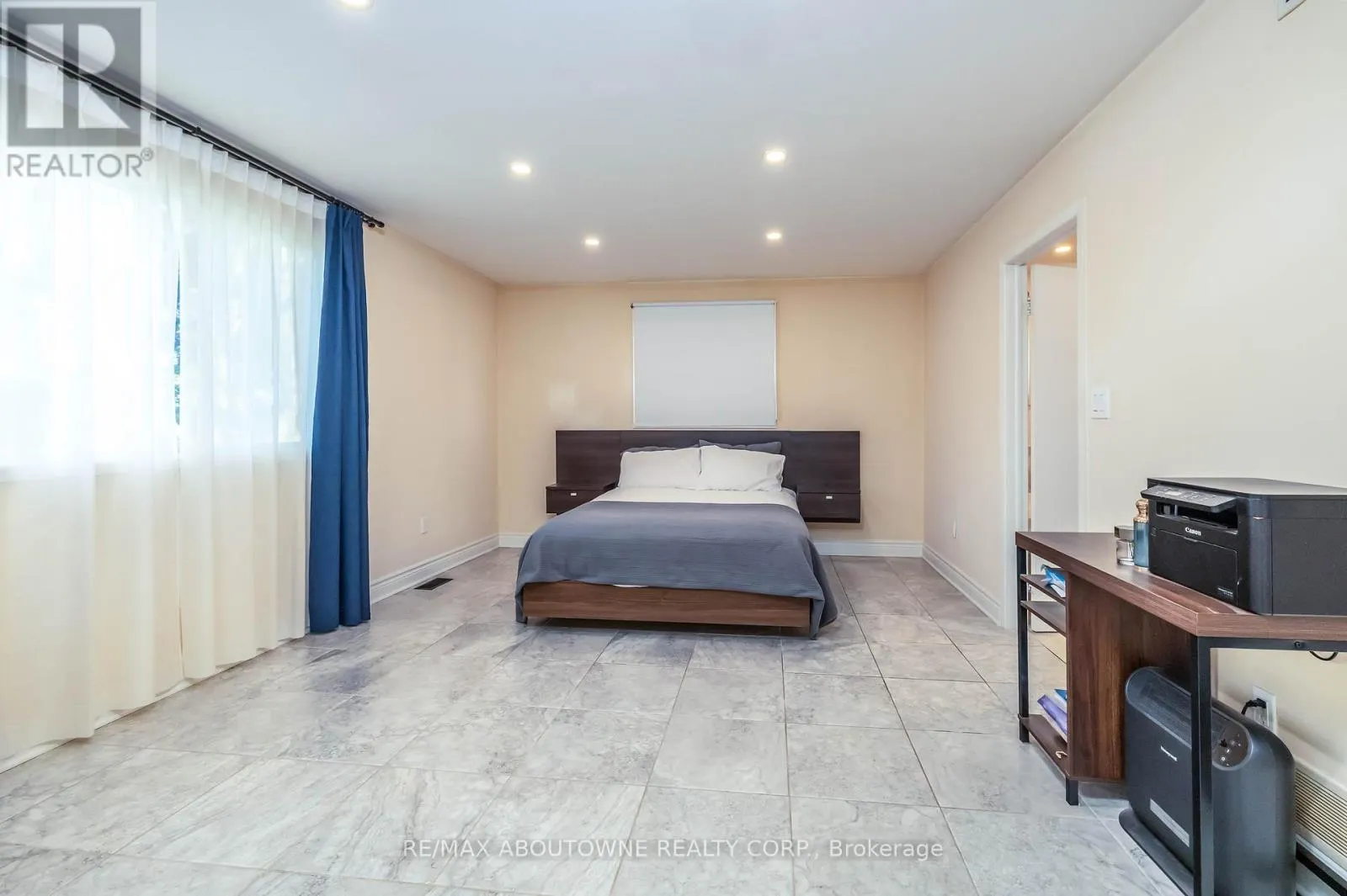 3276 GOVERNORS ROAD