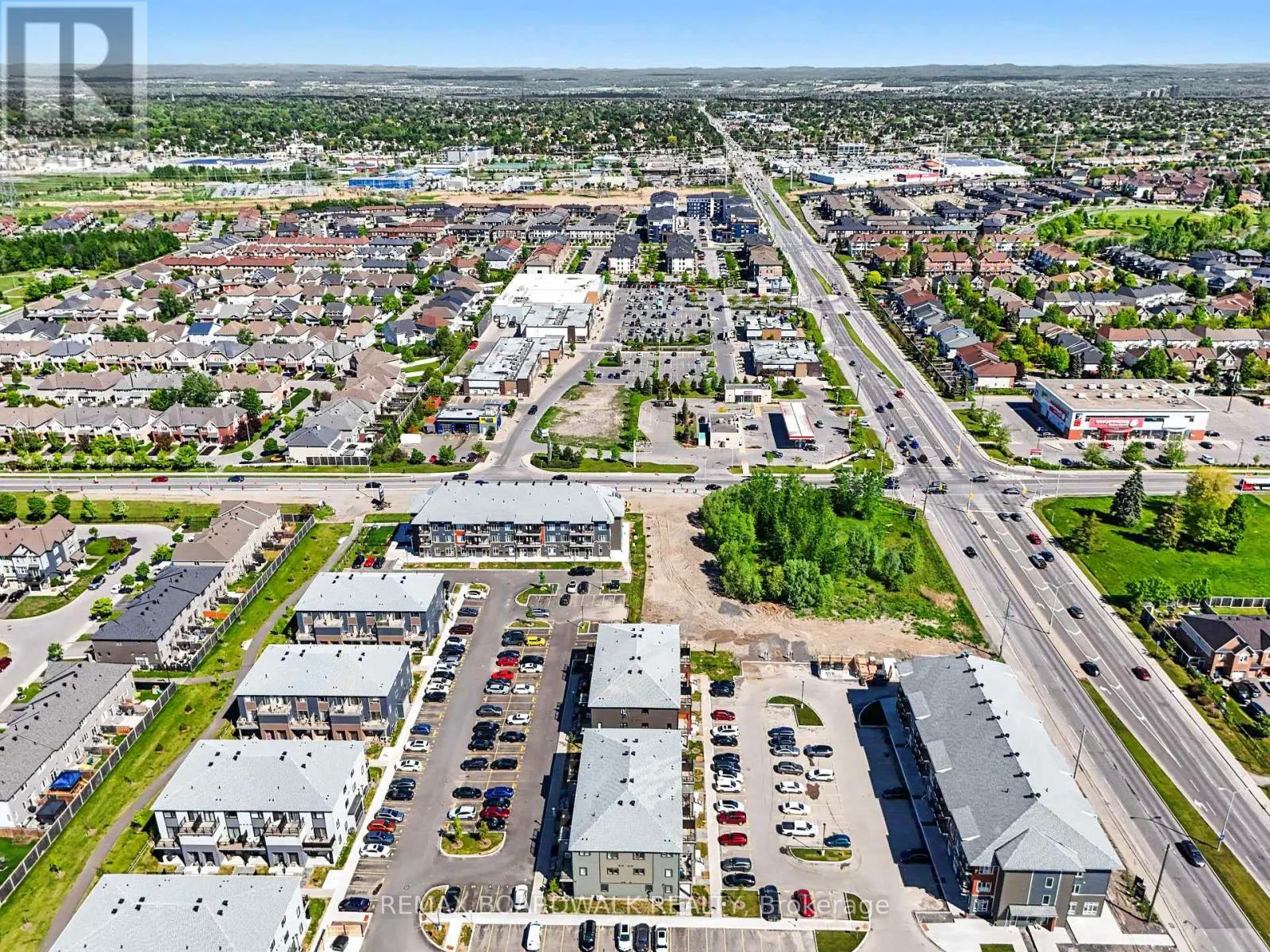 111 - 2370 TENTH LINE ROAD
