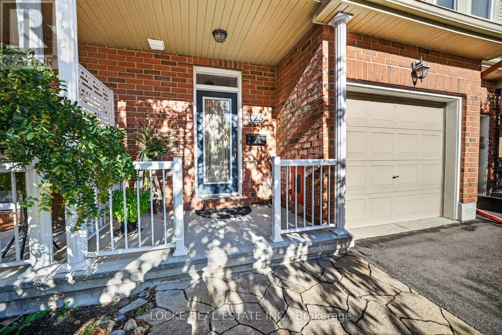 125 PARKROSE PRIVATE