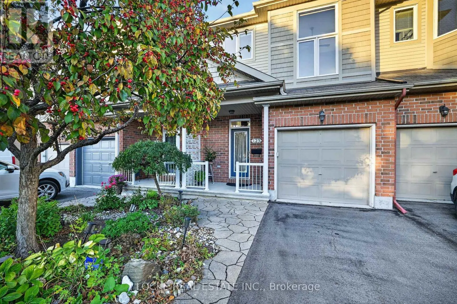 125 PARKROSE PRIVATE