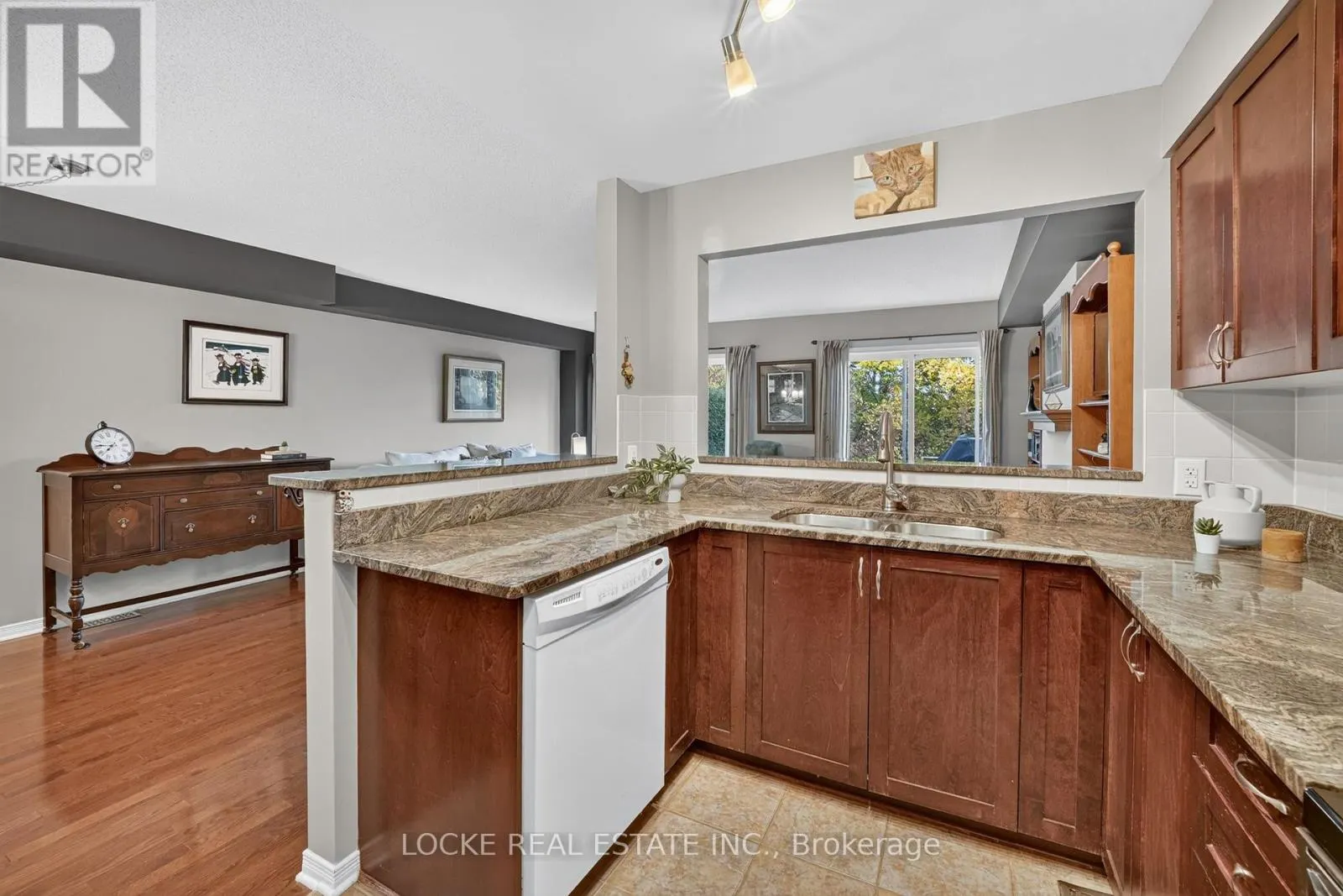 125 PARKROSE PRIVATE