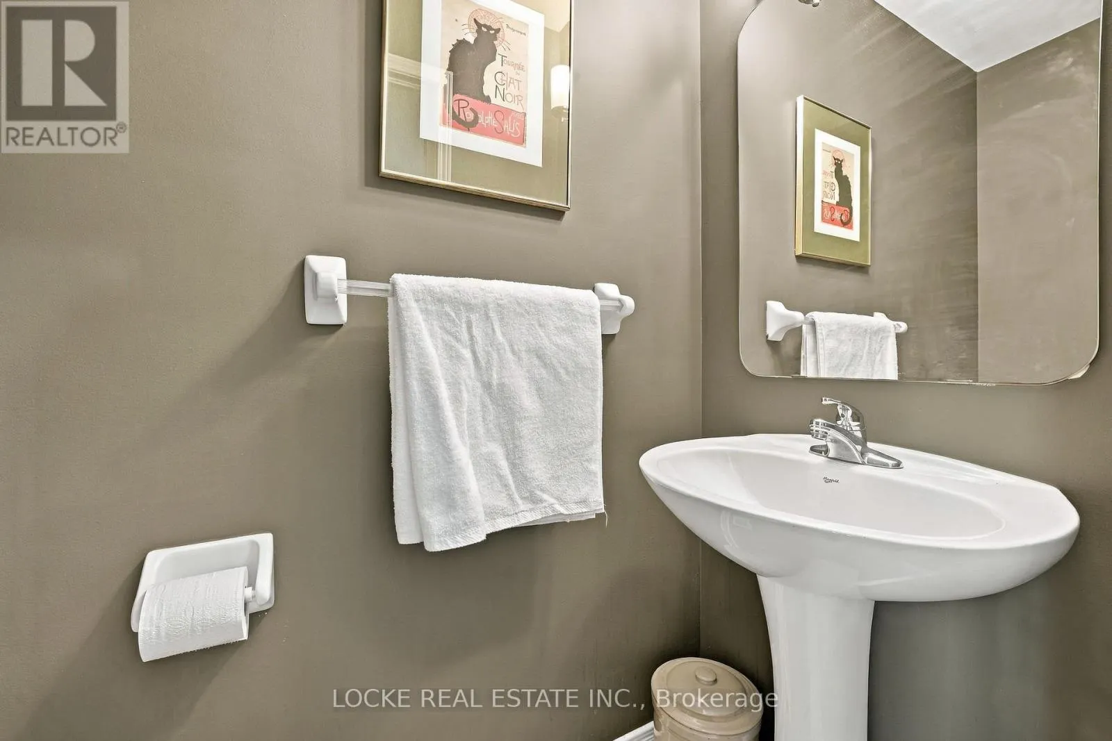 125 PARKROSE PRIVATE