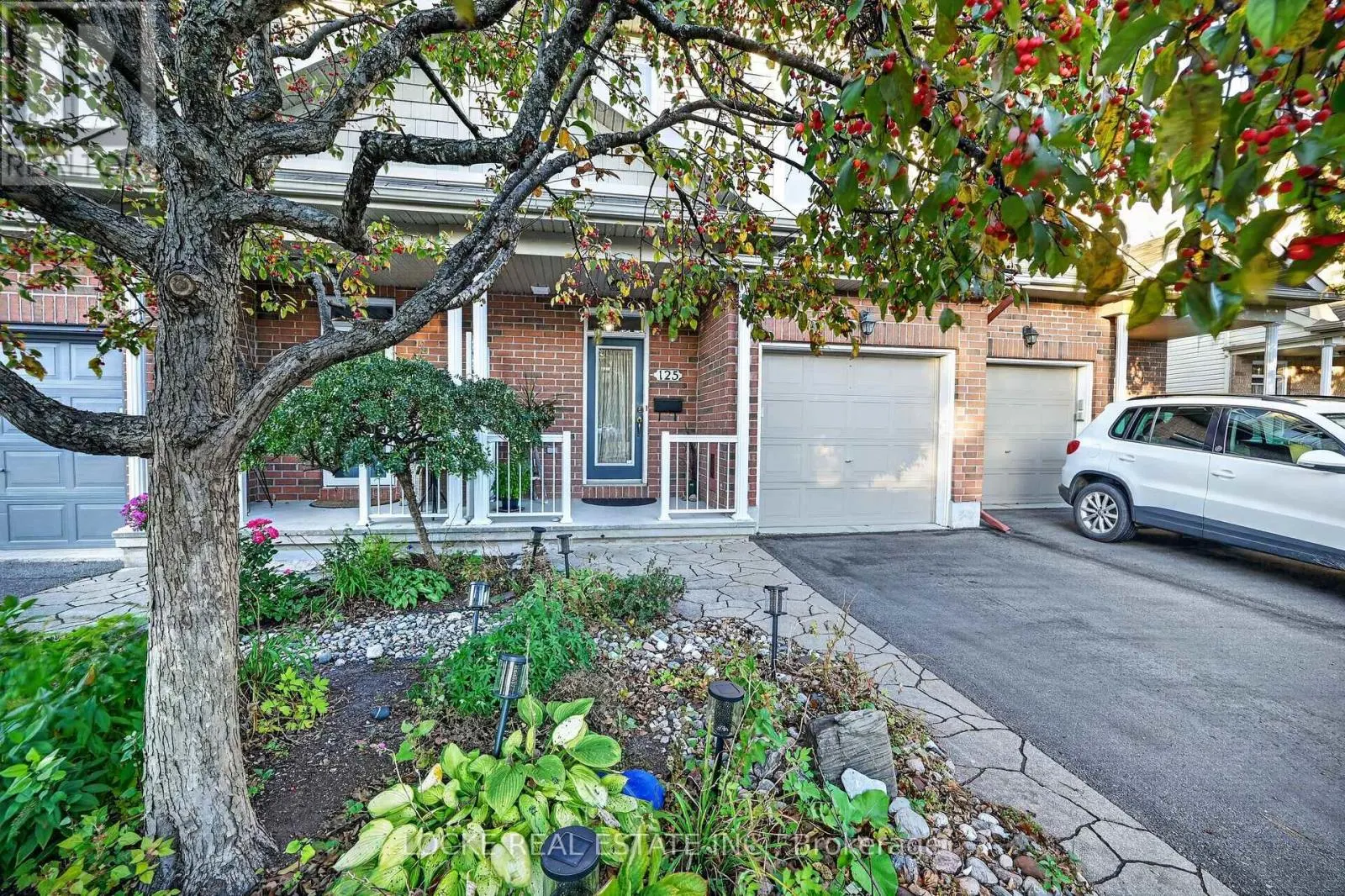 125 PARKROSE PRIVATE