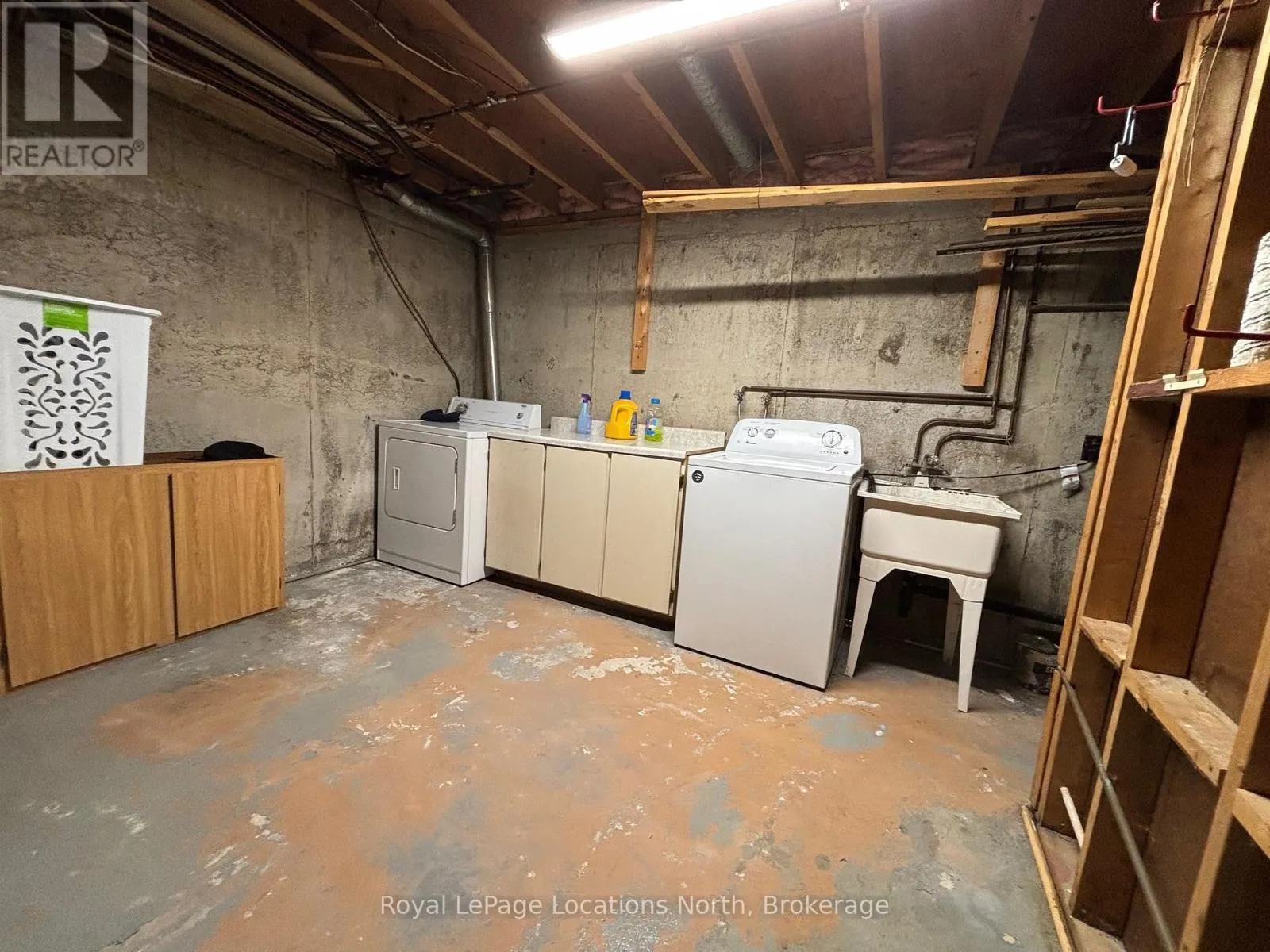 272 YONGE STREET