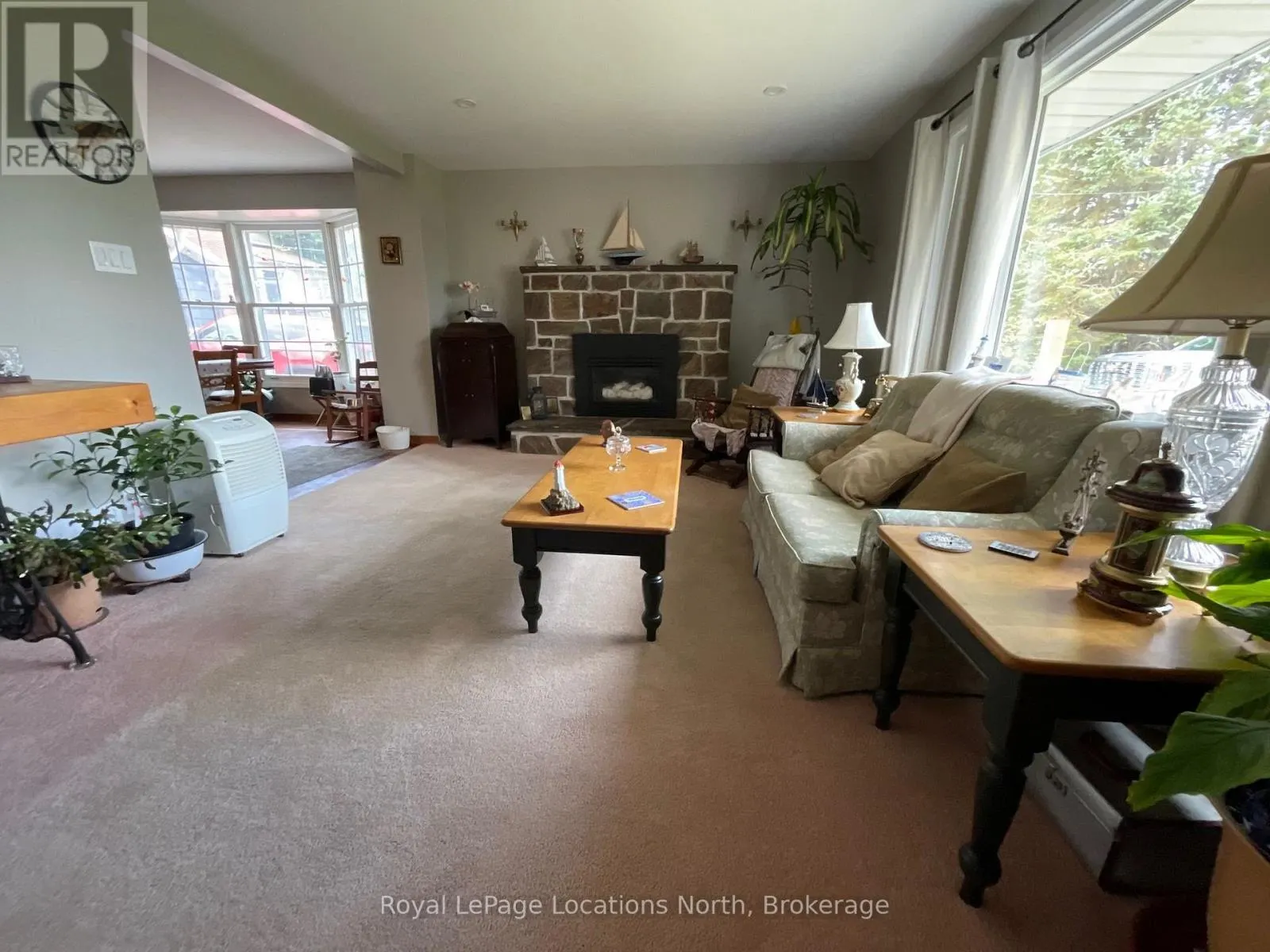 272 YONGE STREET