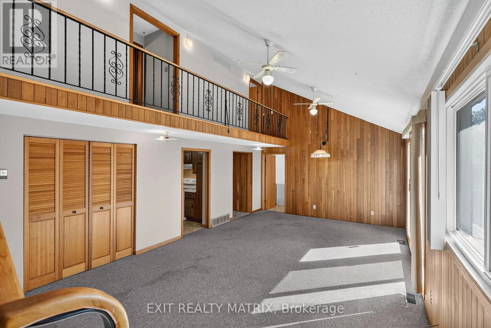 279 FELTON CRESCENT