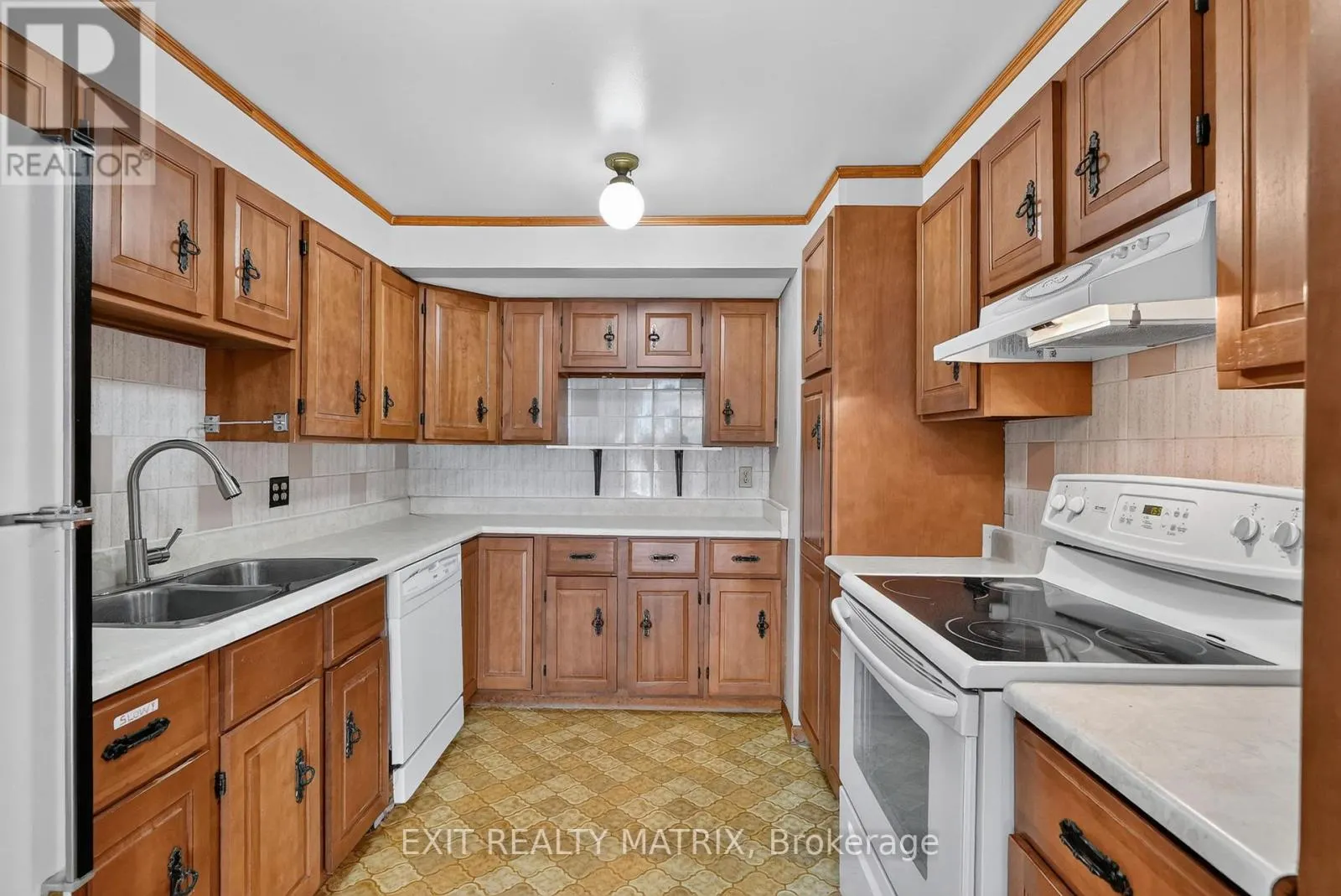 279 FELTON CRESCENT