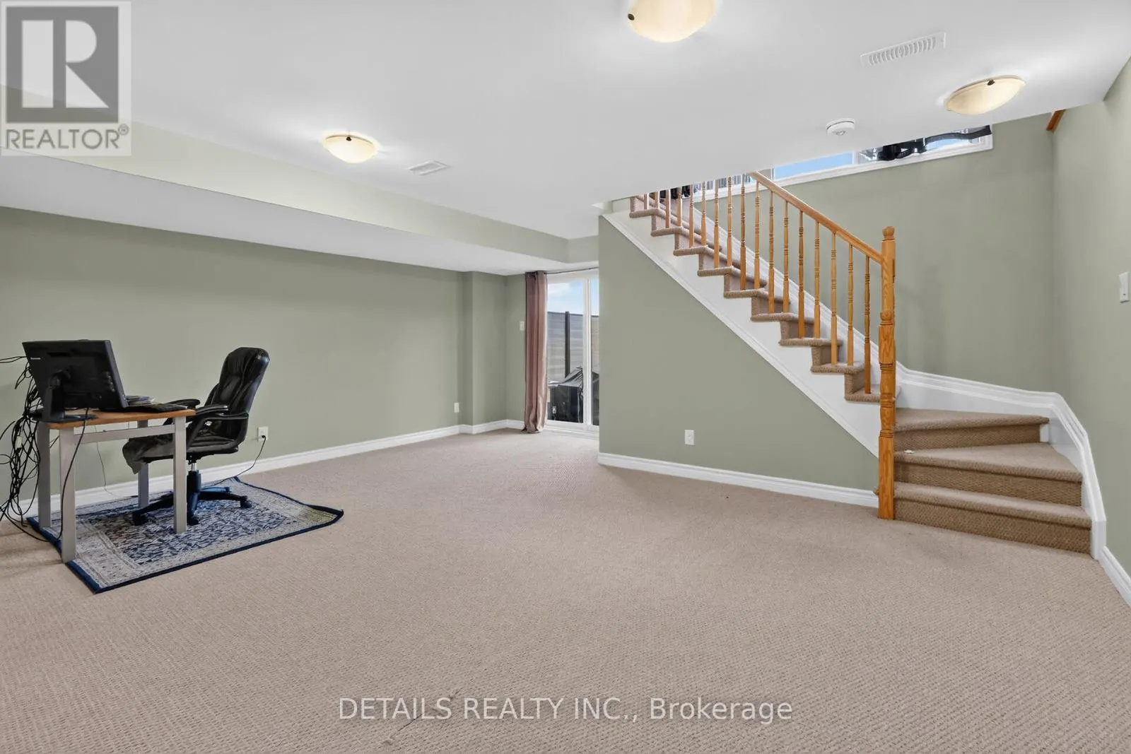 744 DEARBORN PRIVATE