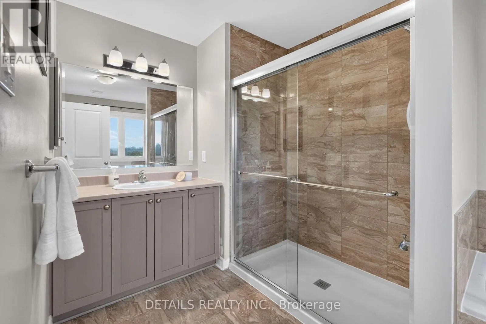 744 DEARBORN PRIVATE