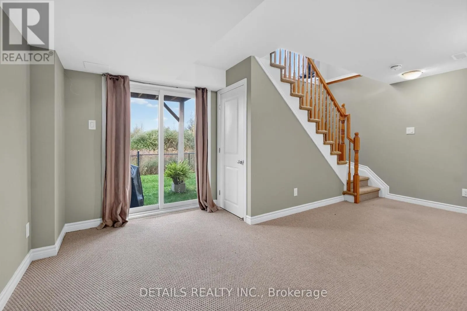 744 DEARBORN PRIVATE
