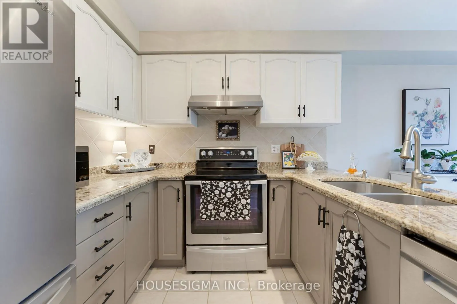 103 THOROUGHBRED BOULEVARD