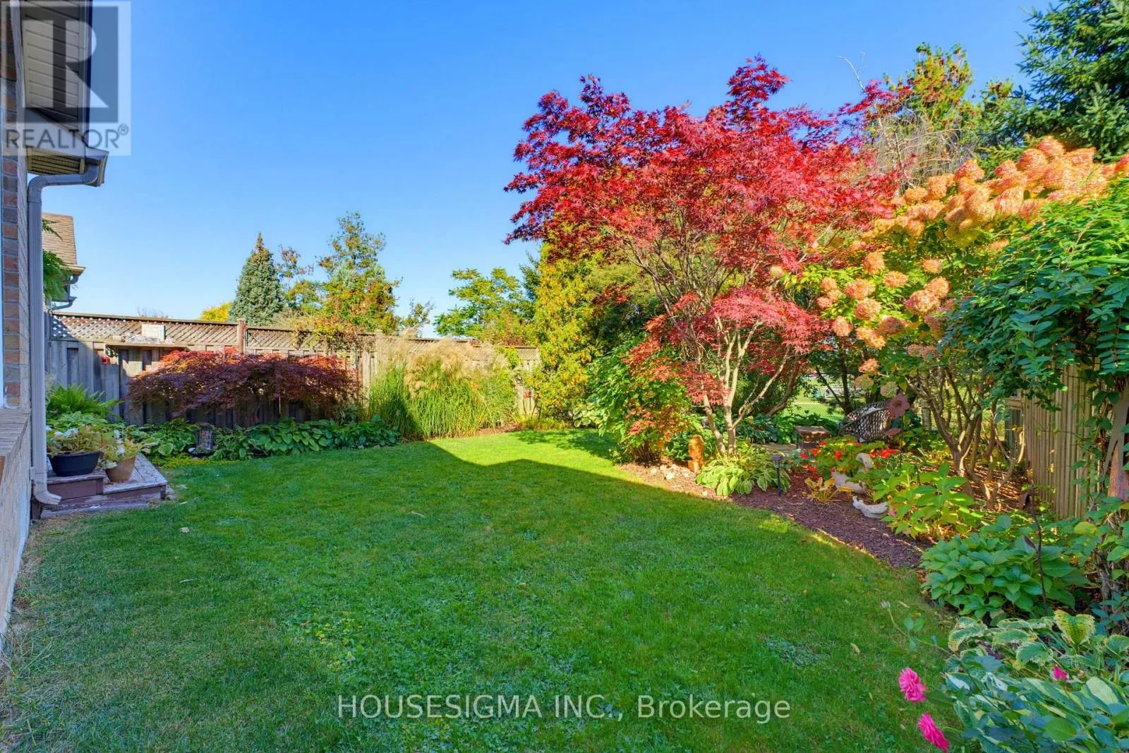 103 THOROUGHBRED BOULEVARD