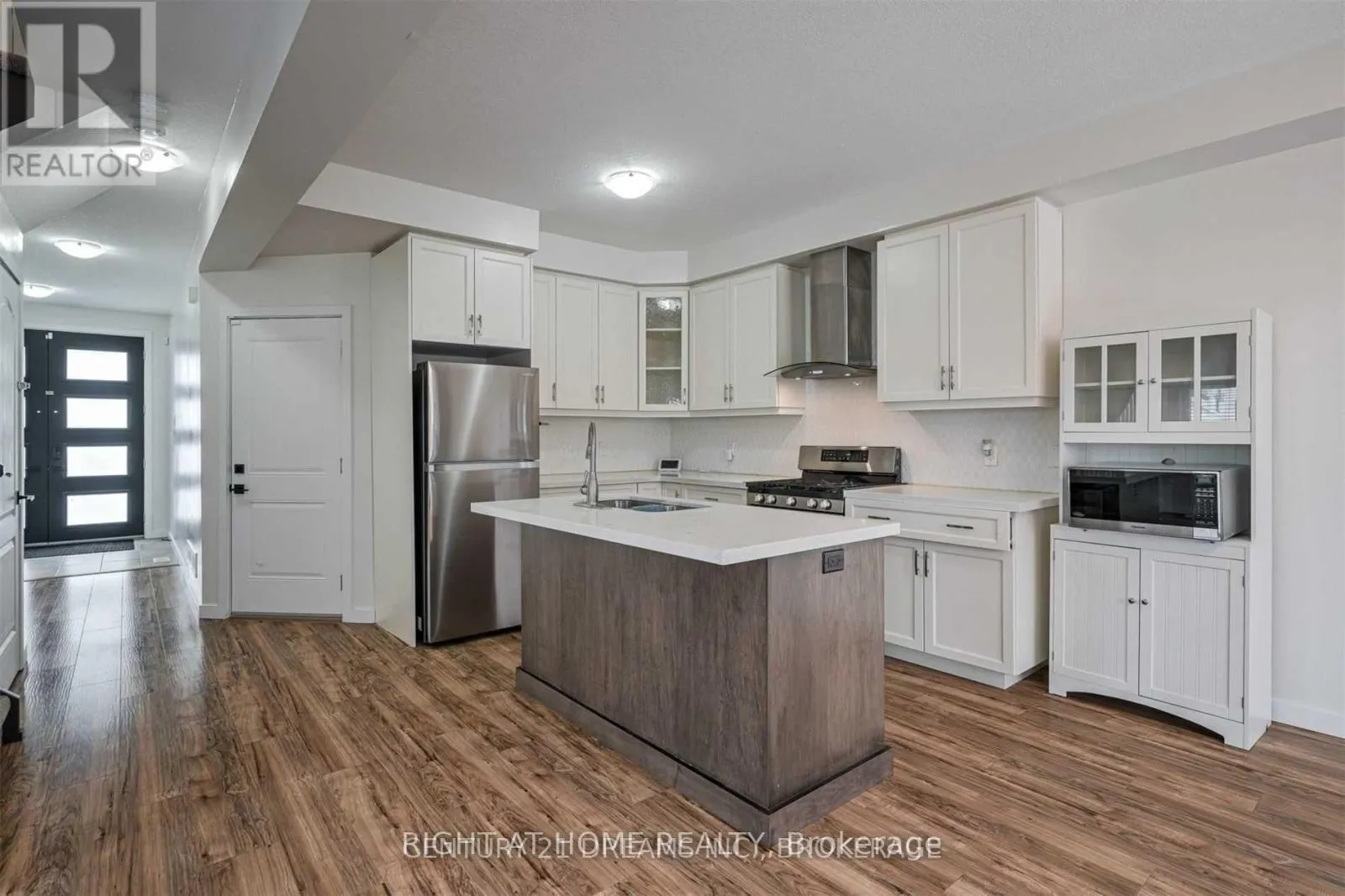 44 FRANKLIN STREET S
