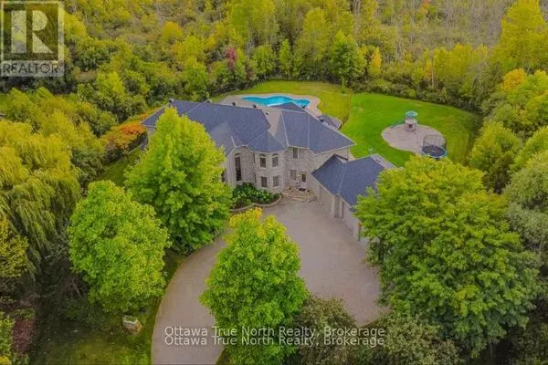 5884 EARLSCOURT CRESCENT