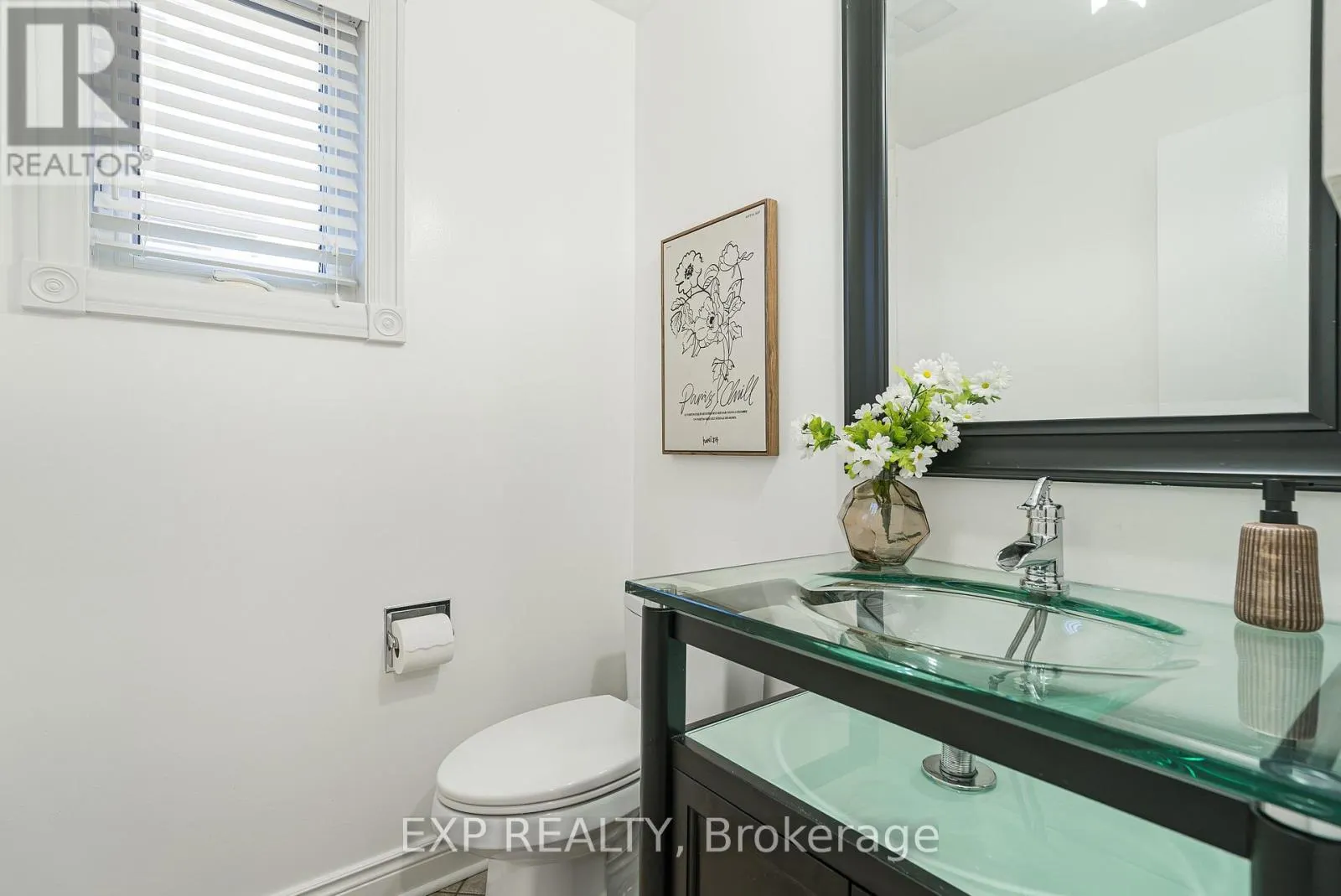 1237 CEDARCROFT CRESCENT