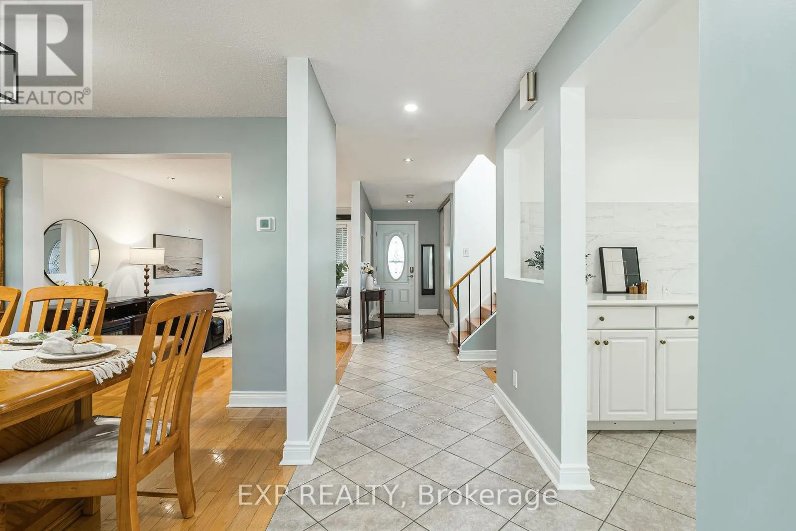 1237 CEDARCROFT CRESCENT