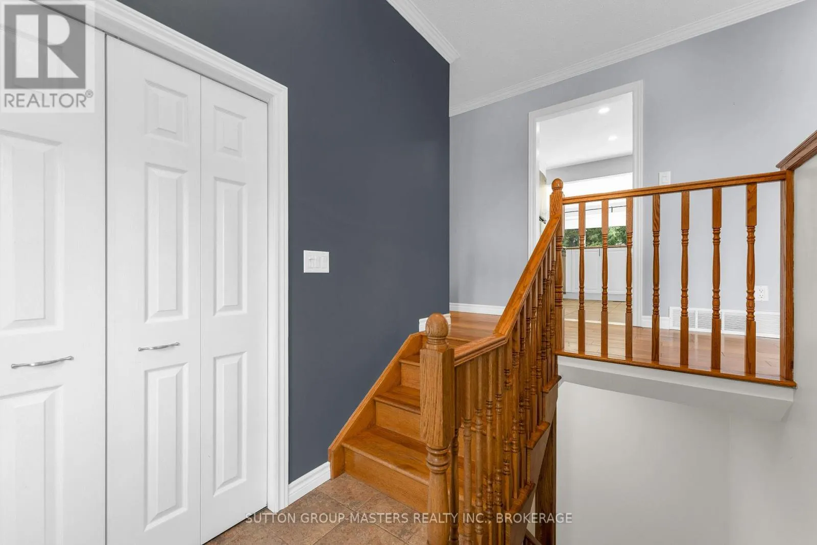 863 PEMBRIDGE CRESCENT