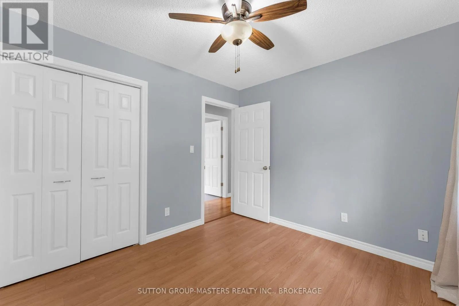 863 PEMBRIDGE CRESCENT