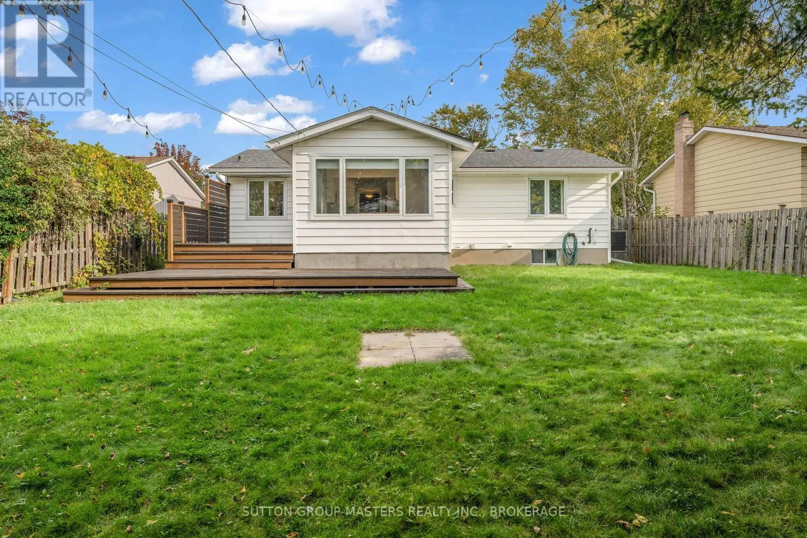 863 PEMBRIDGE CRESCENT