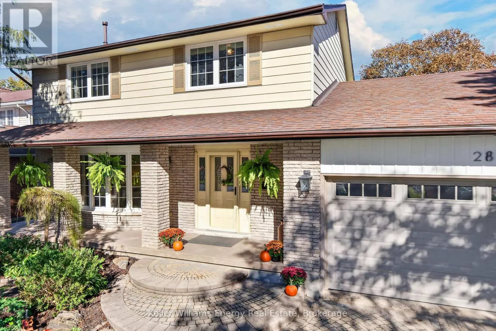28 BRIARWOOD CRESCENT