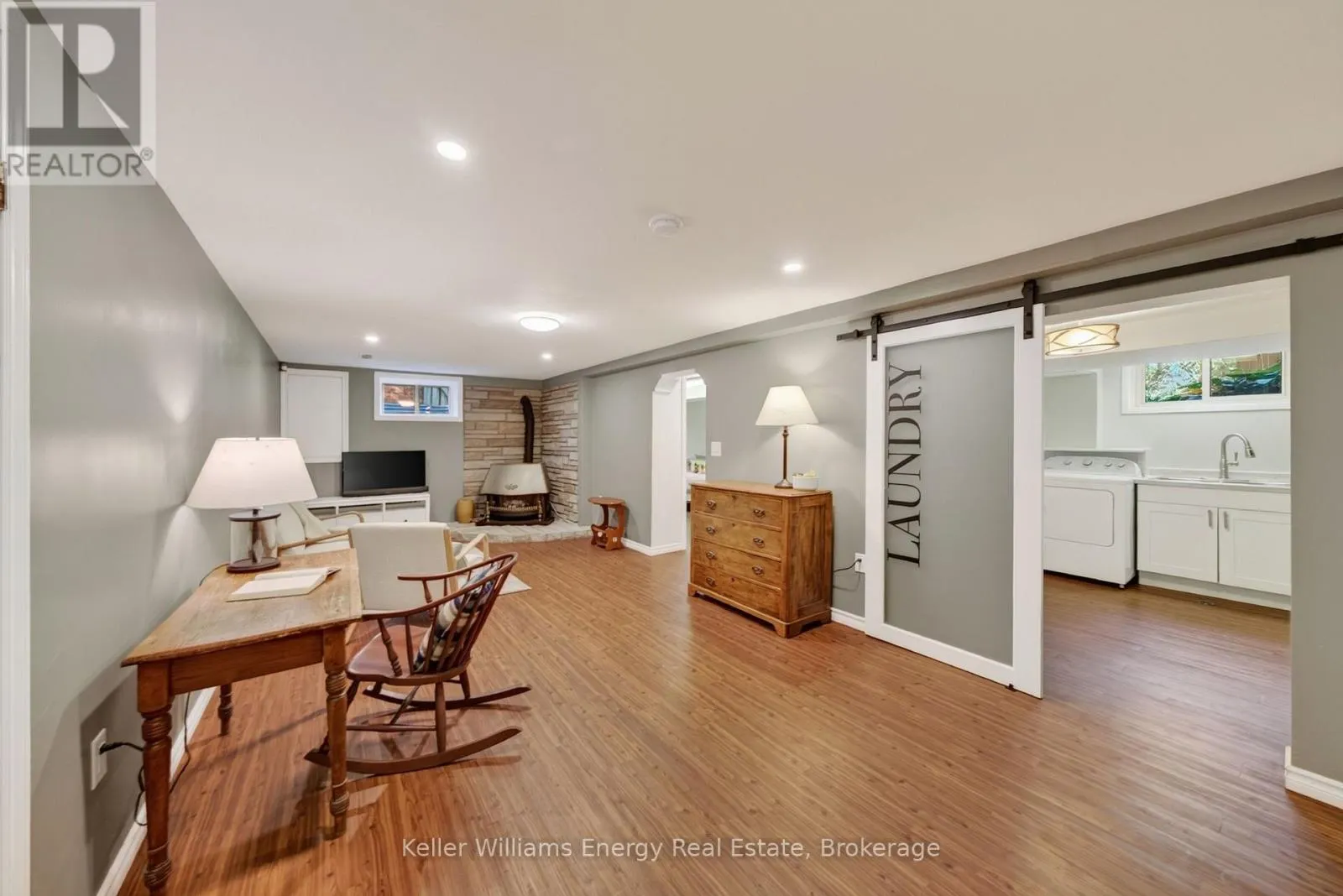 28 BRIARWOOD CRESCENT