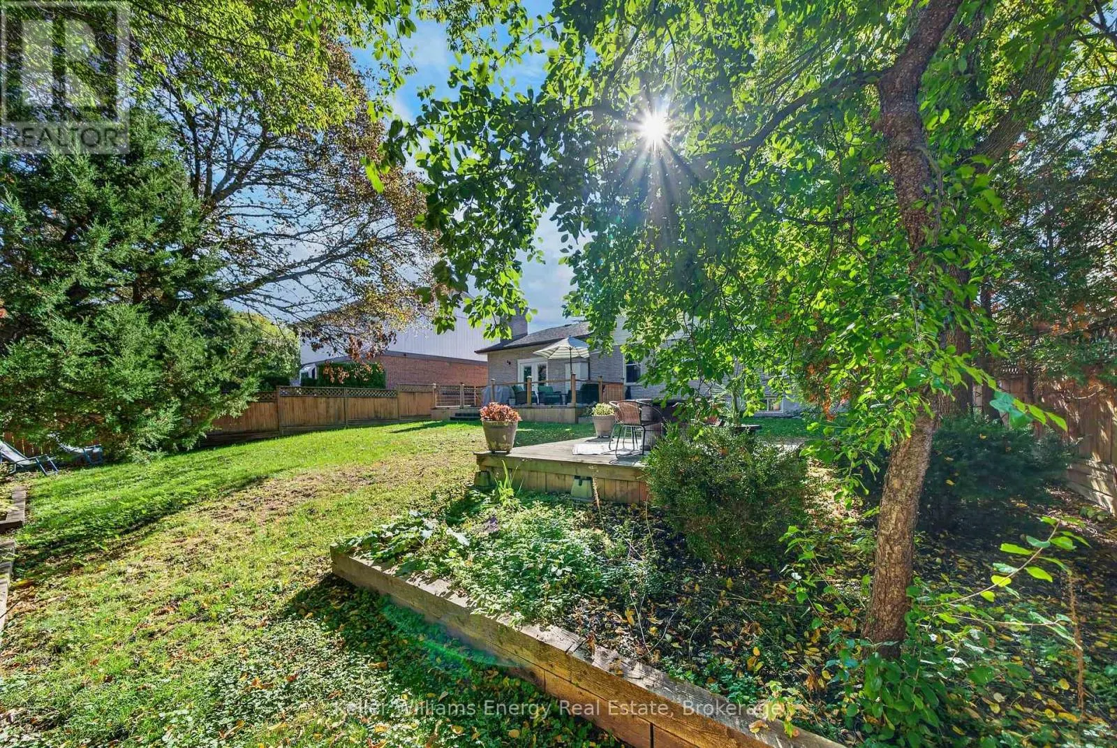 28 BRIARWOOD CRESCENT