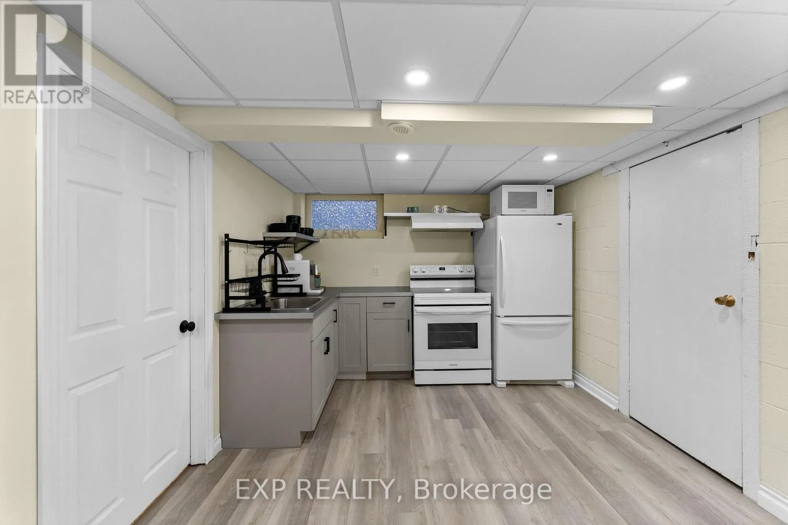 13 RIDLEY HEIGHTS ROAD