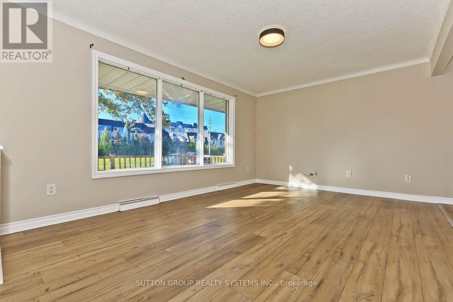 40 JACOBSON AVENUE