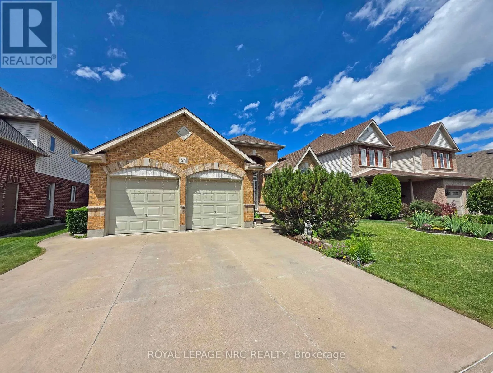 65 MCCAFFERY CRESCENT