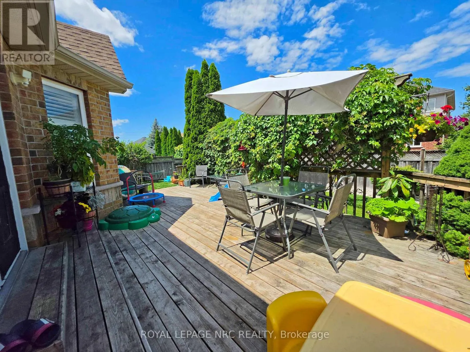 65 MCCAFFERY CRESCENT