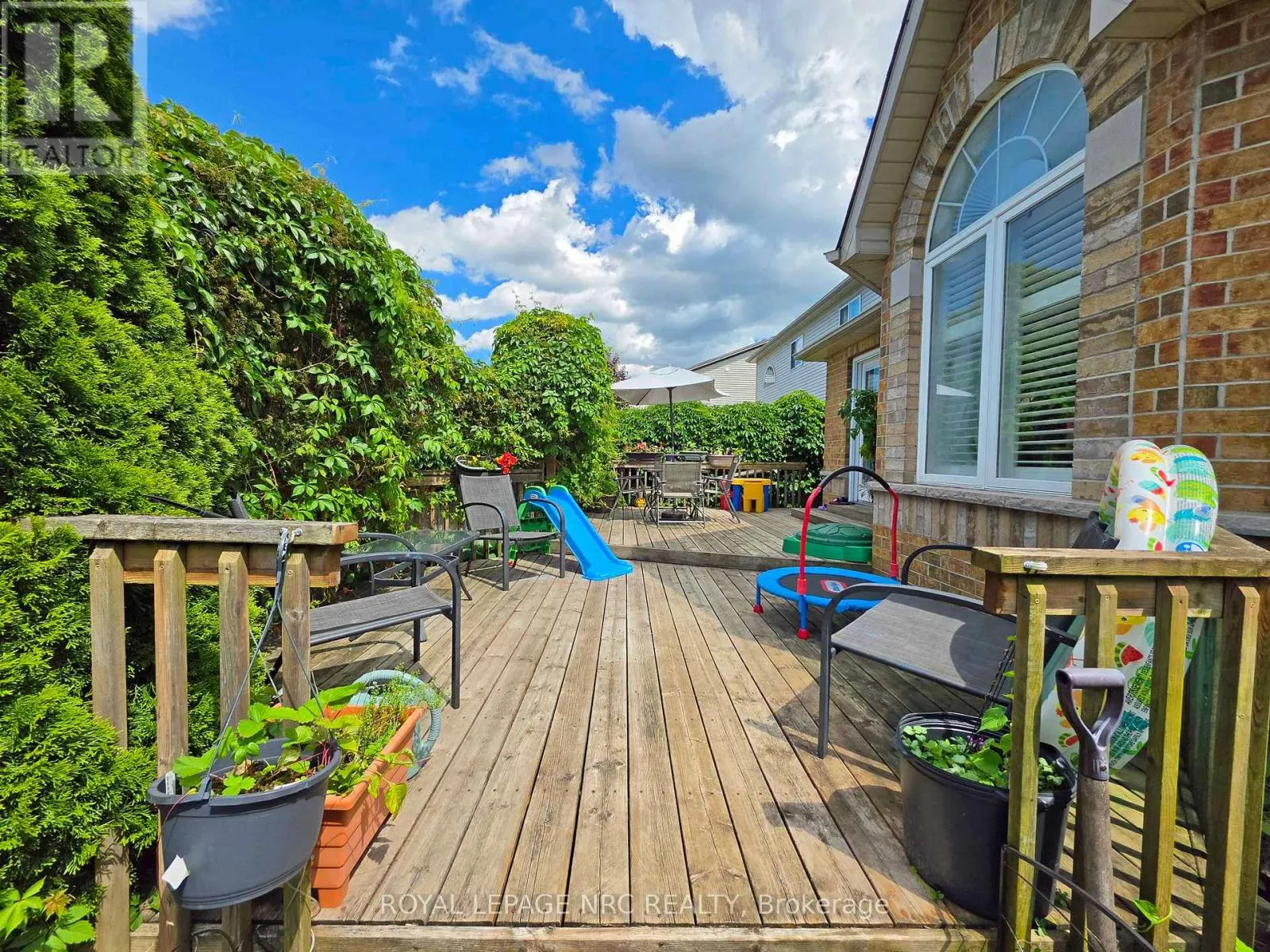 65 MCCAFFERY CRESCENT