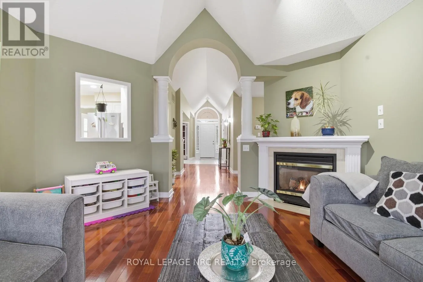 65 MCCAFFERY CRESCENT