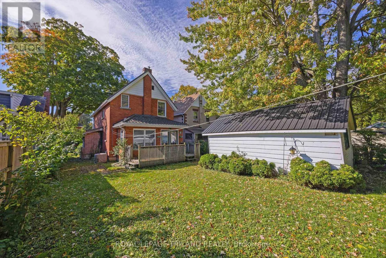 22 HEMLOCK STREET