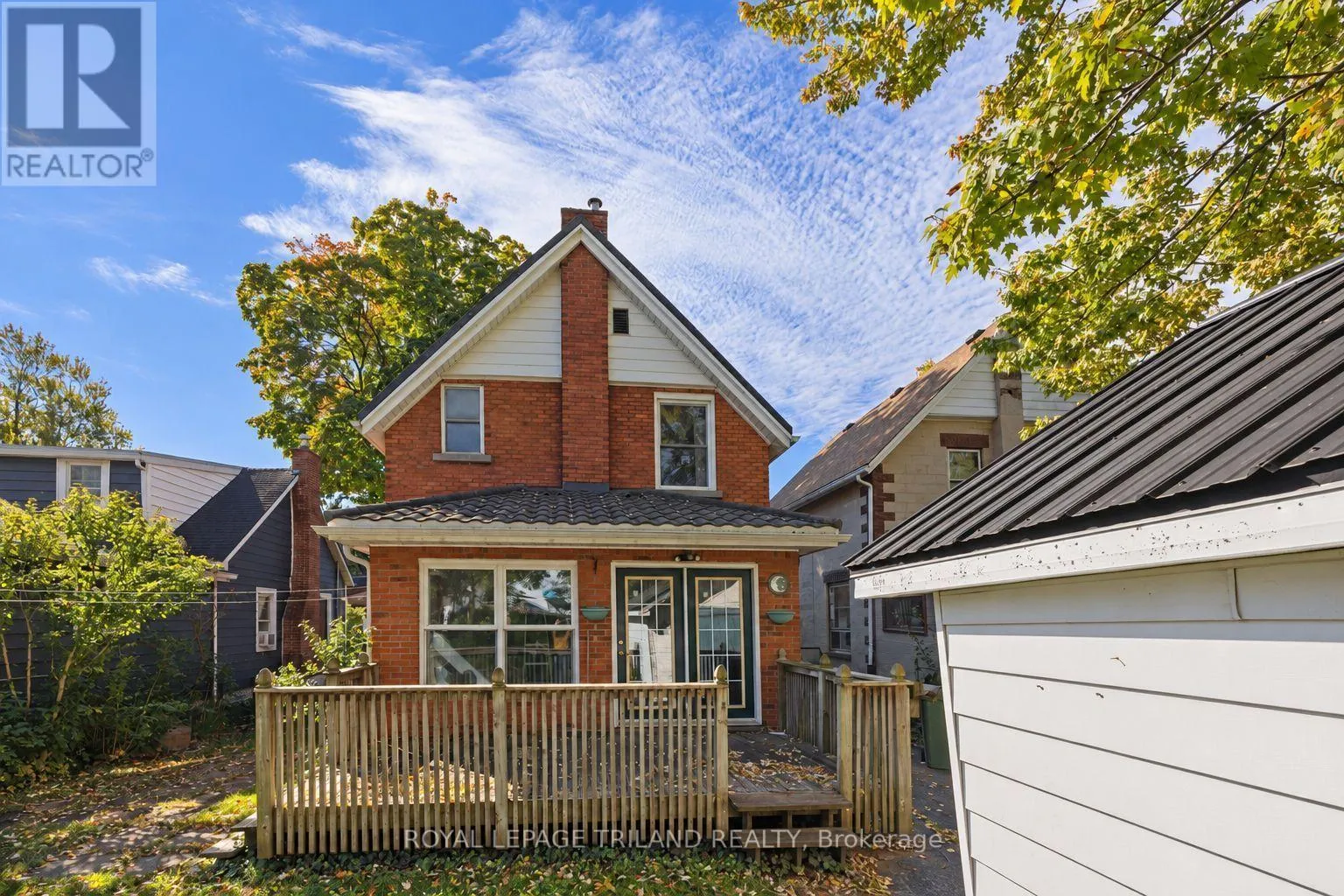 22 HEMLOCK STREET