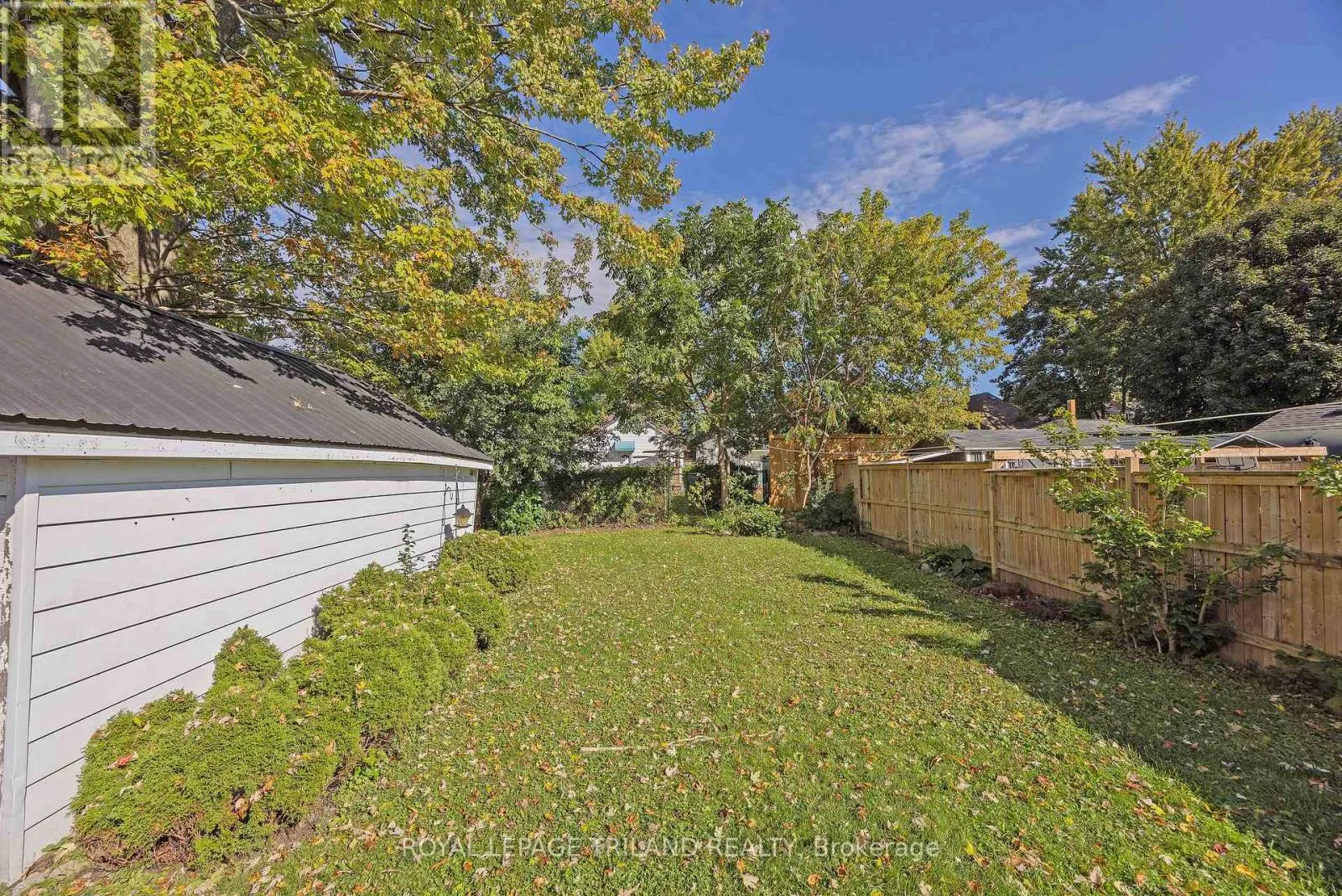 22 HEMLOCK STREET