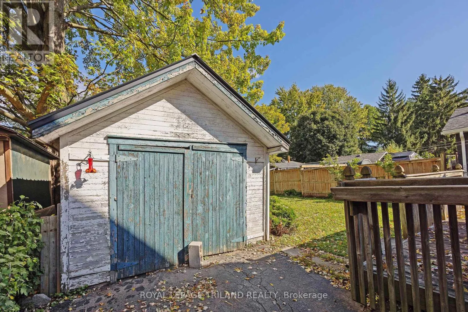 22 HEMLOCK STREET